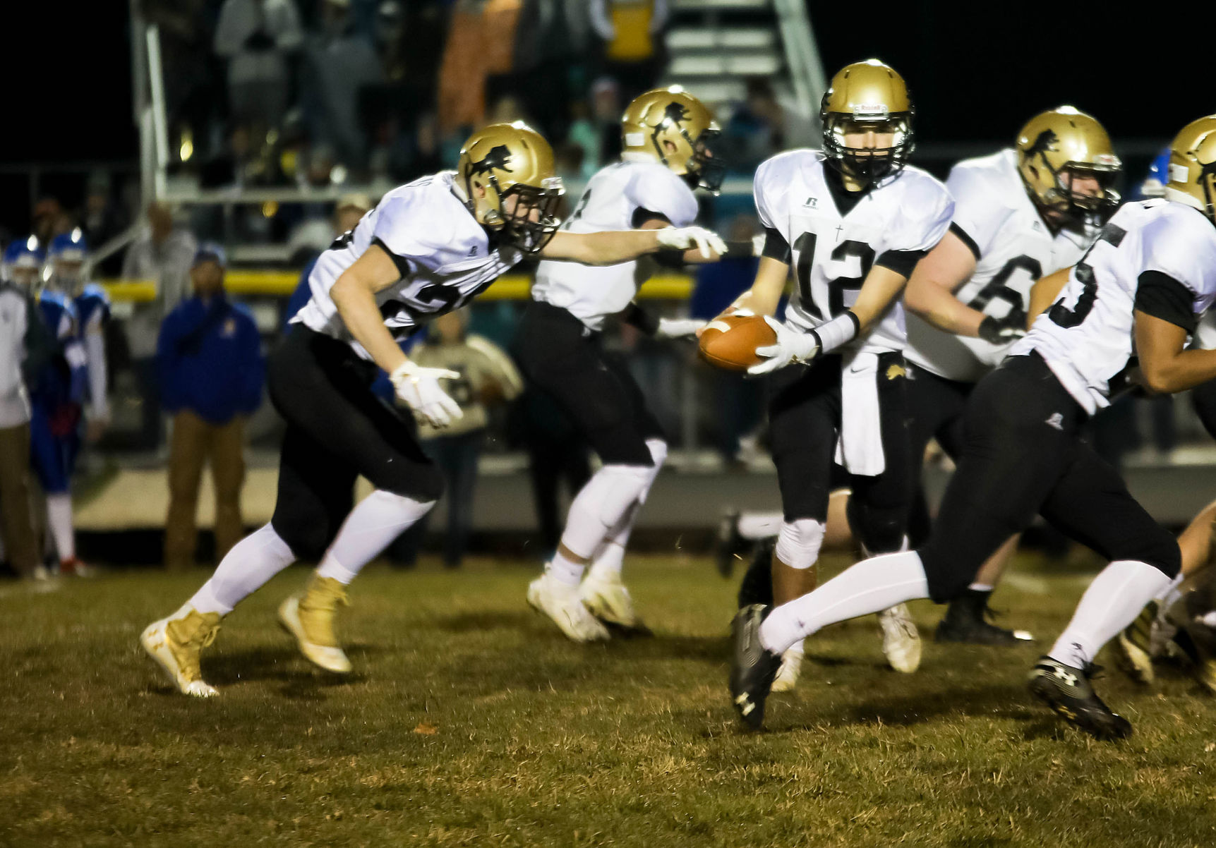 Aquinas Football 11.8
